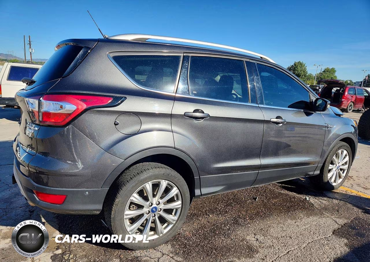 2018 Ford Escape Titanium VIN:1FMCU9J98JUC19118 - 3