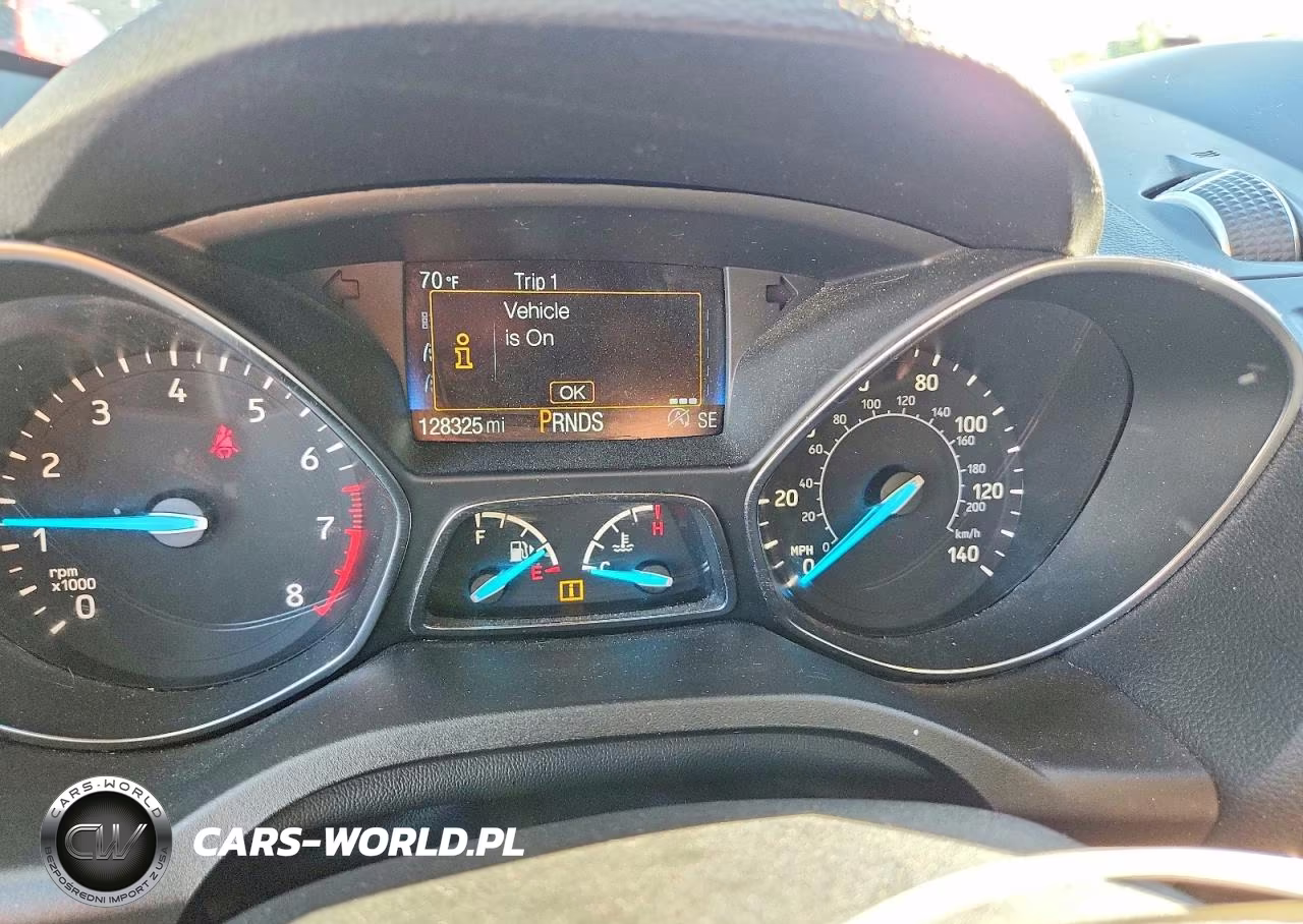 2018 Ford Escape Titanium VIN:1FMCU9J98JUC19118 - 9