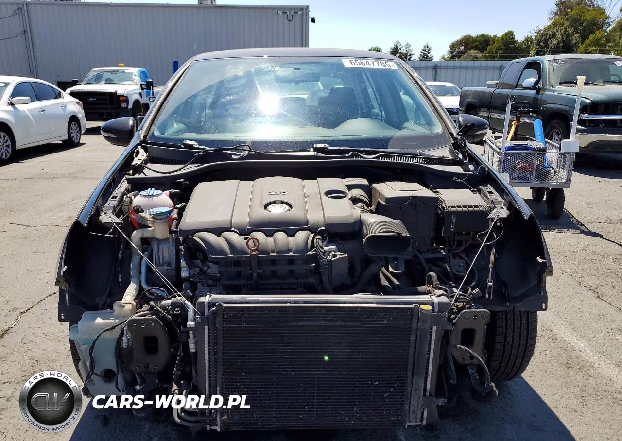 2010 Volkswagen Golf VIN:WVWDB9AJ7AW405519 - 5
