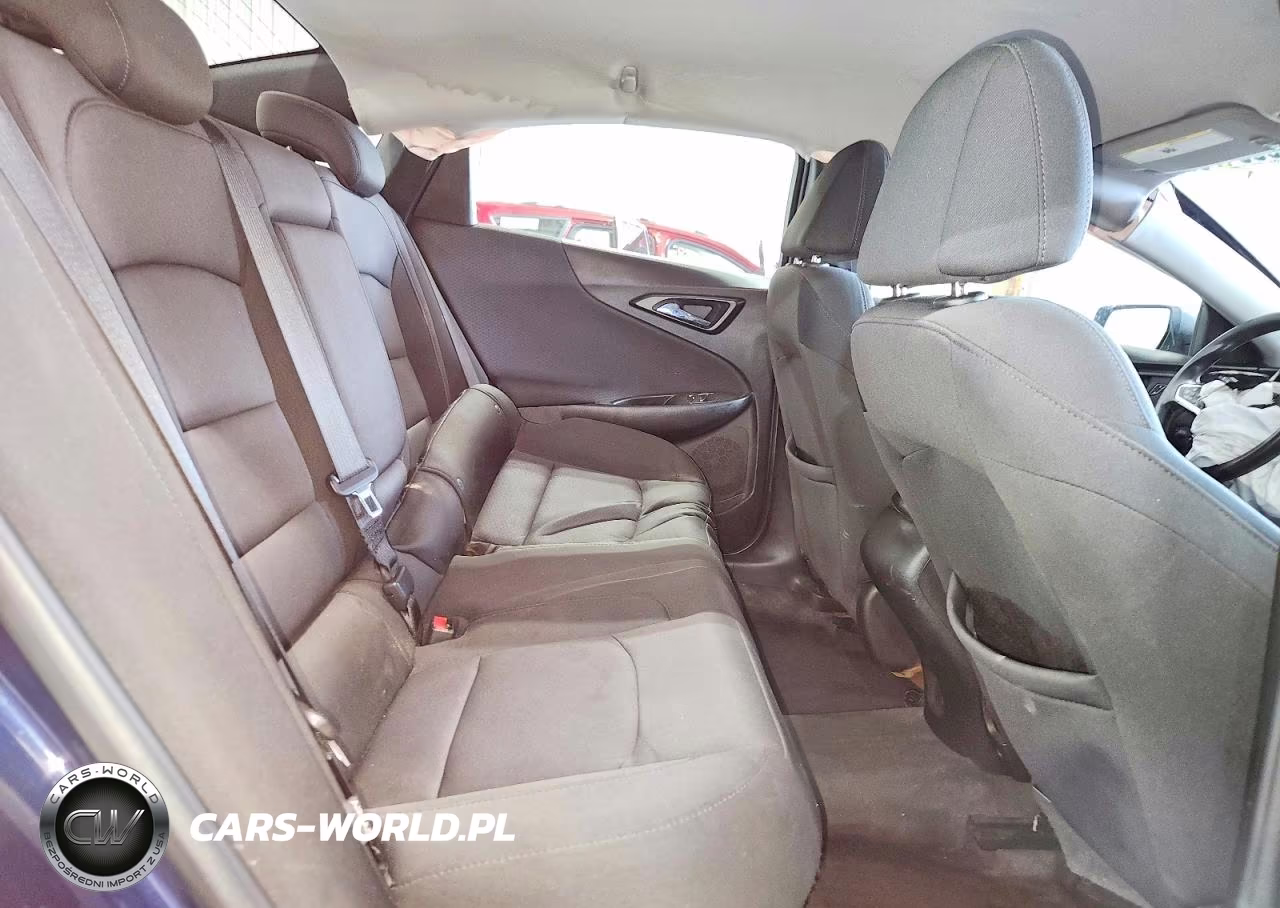 2018 Chevrolet Malibu Ls VIN:1G1ZB5ST4JF199289 - 10