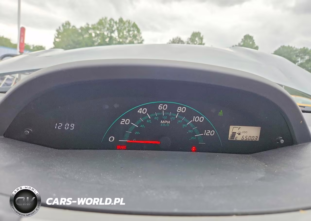 2007 Toyota Yaris Base VIN:JTDJT923775119927 - 9
