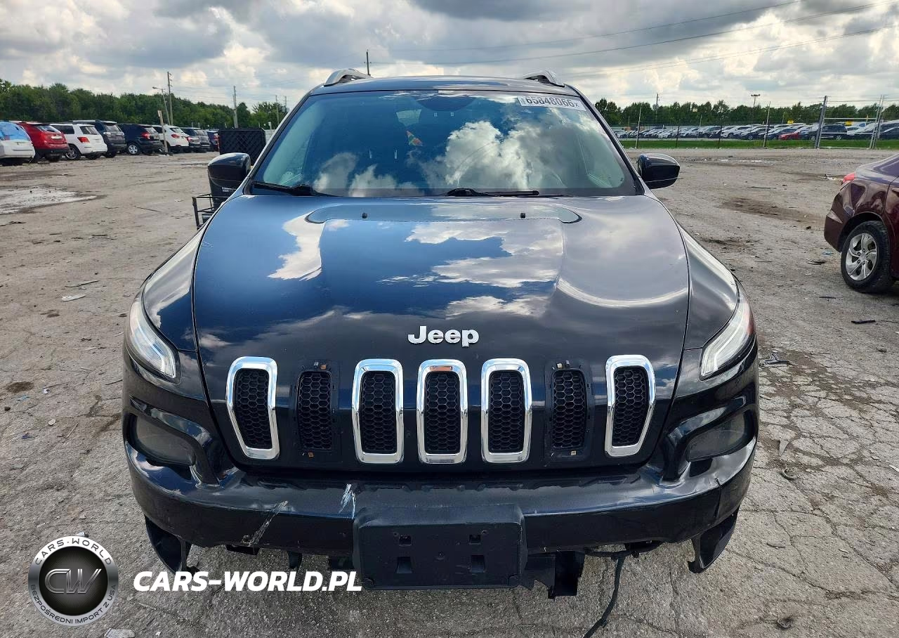 2015 Jeep Cherokee Latitude VIN:1C4PJMCB9FW653349 - 5