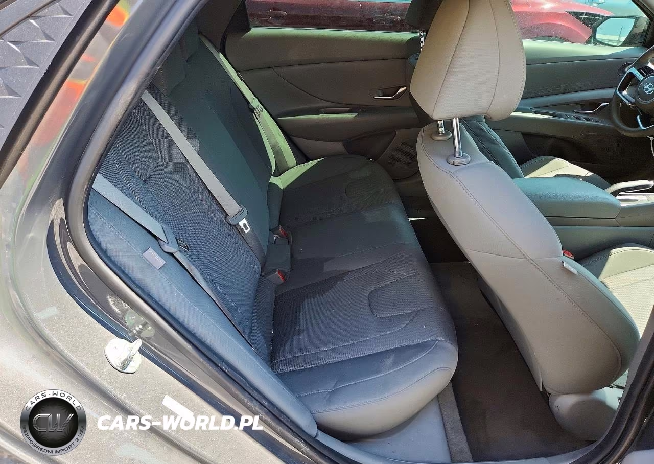 2024 Hyundai Elantra Se VIN:KMHLL4DG5RU660135 - 10