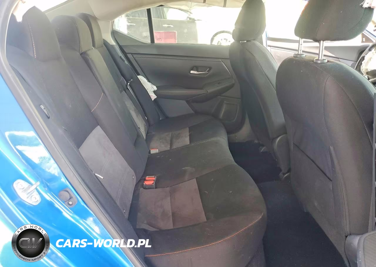 2022 Nissan Sentra Sr VIN:3N1AB8DV4NY214170 - 10