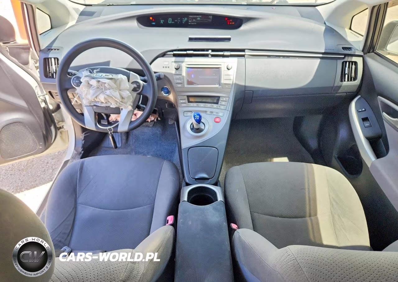 2012 Toyota Prius Two VIN:JTDKN3DU0C5492867 - 8