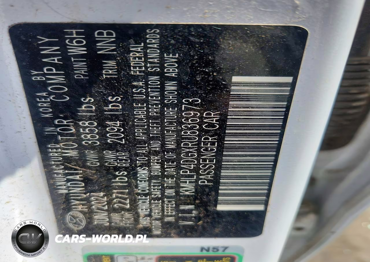 2024 Hyundai Elantra Limited VIN:KMHLP4DGXRU836973 - 13