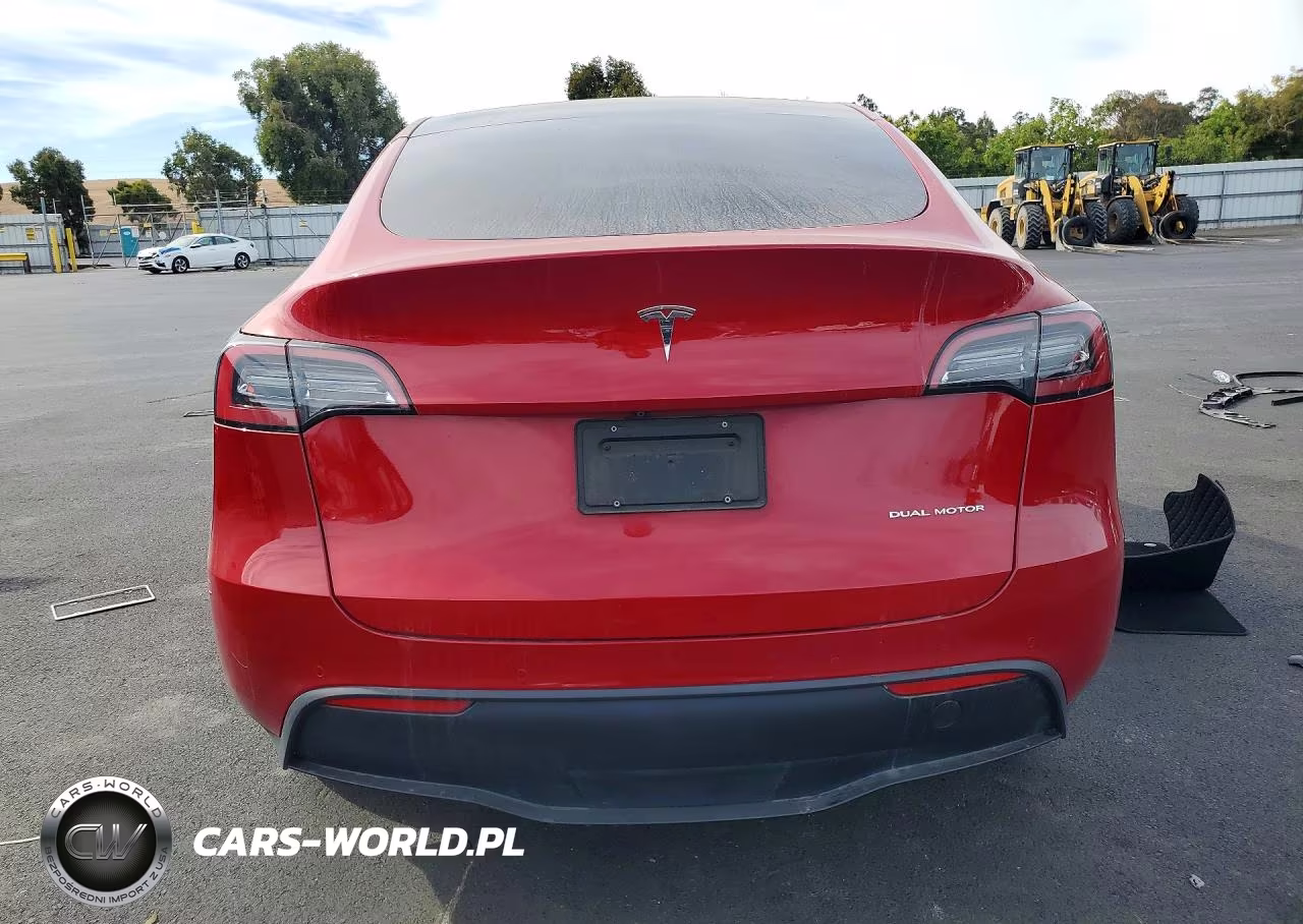 2021 Tesla Model Y VIN:5YJYGDEE5MF263246 - 6