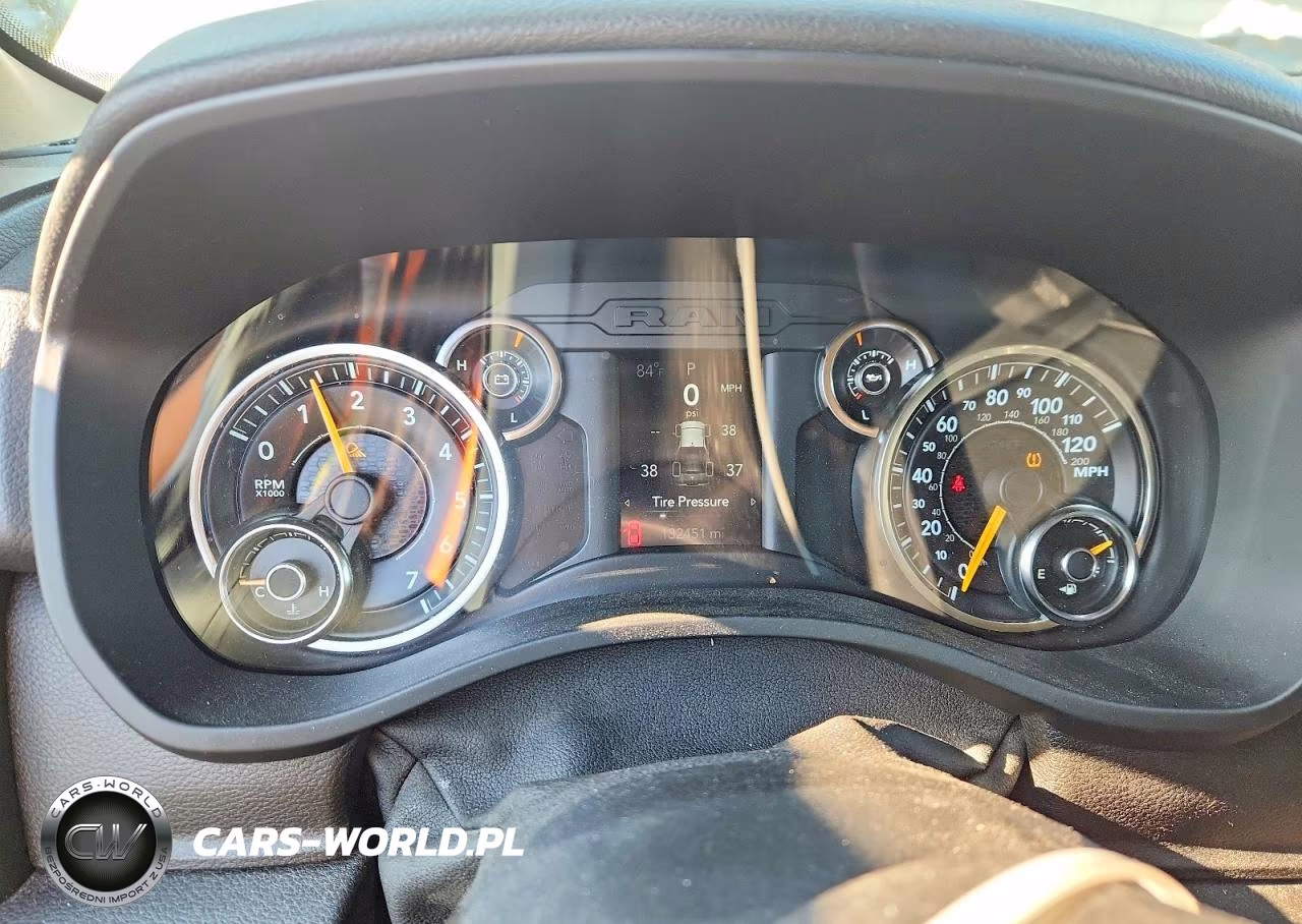 2019 Ram 1500 Tradesman VIN:1C6SRFCT8KN556478 - 9