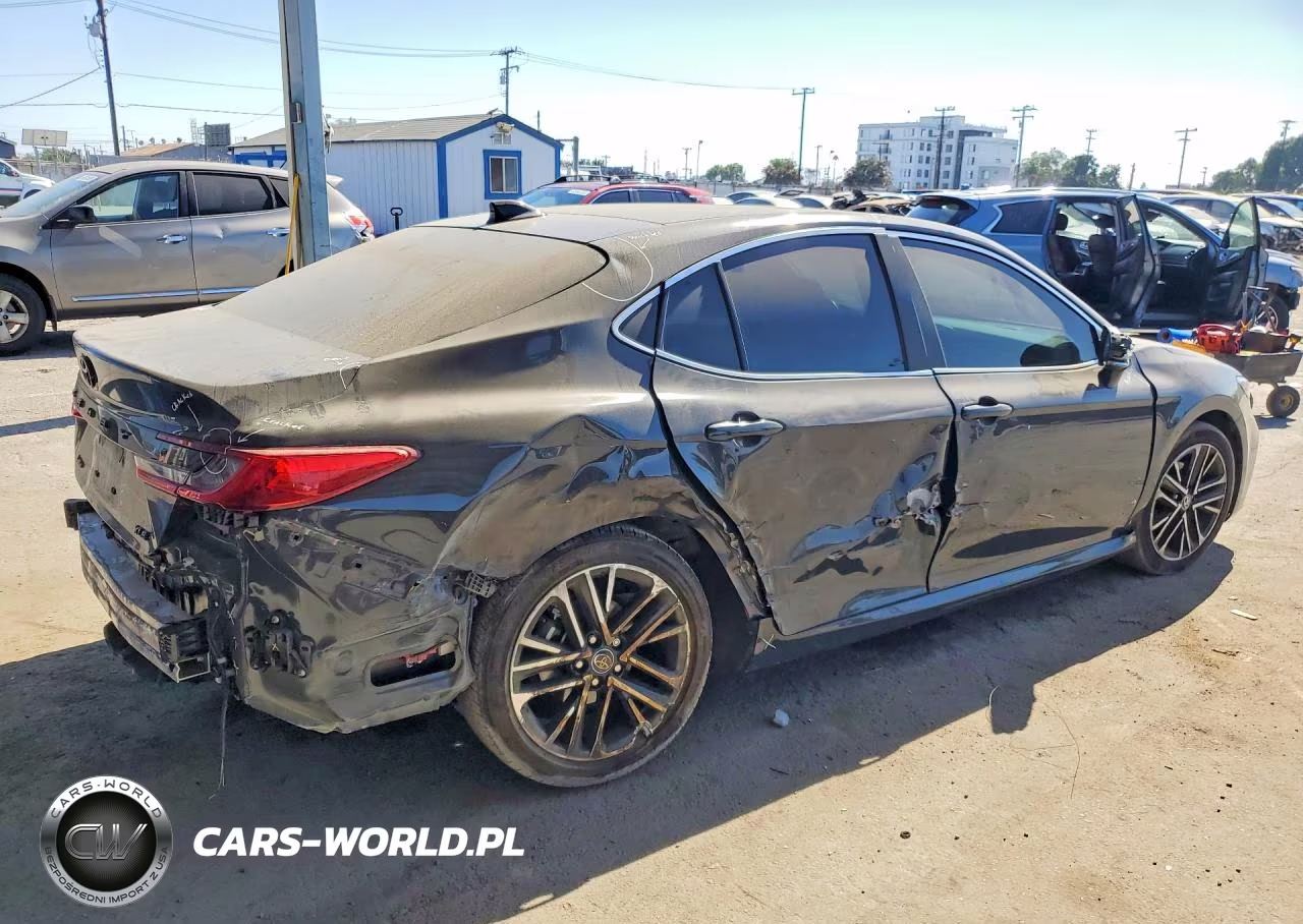 2025 Toyota Camry VIN:4T1DAACK4SU578336 - 3