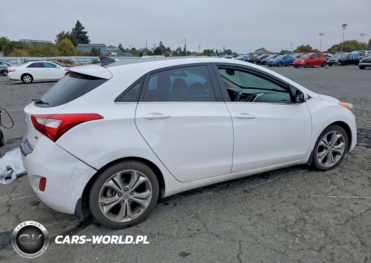 2013 Hyundai Elantra Gt Base VIN:KMHD35LE8DU127411 - 3