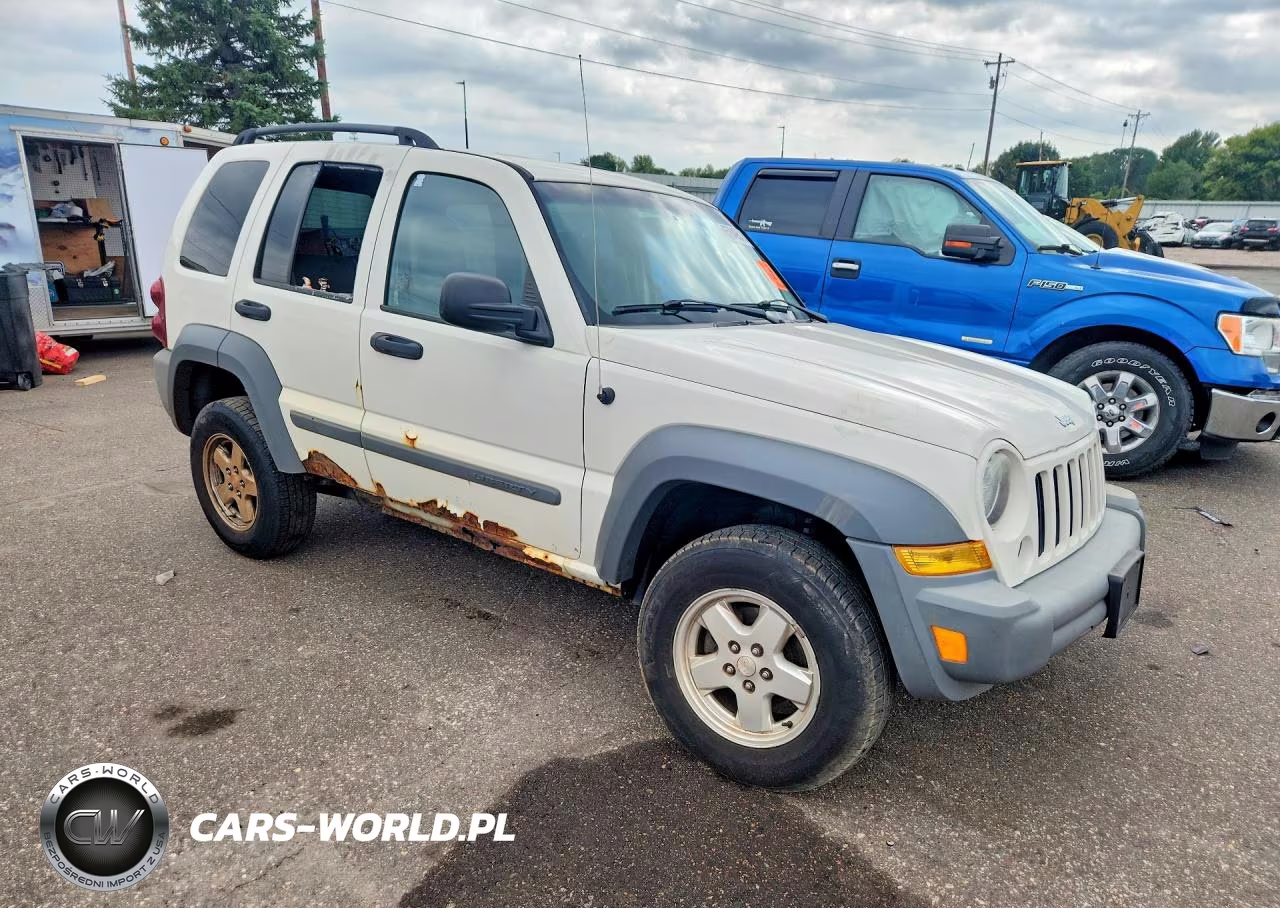 2006 Jeep Liberty Sport VIN:1J4GL48K46W145206 - 4