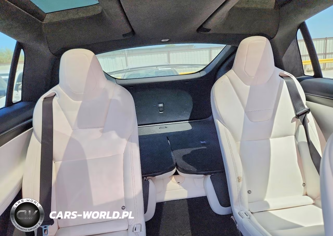 2017 Tesla Model X VIN:5YJXCBE26HF043783 - 10