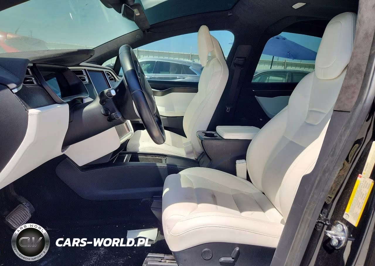 2017 Tesla Model X VIN:5YJXCBE26HF043783 - 7