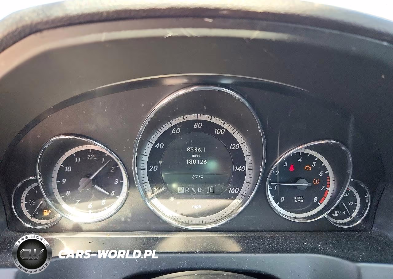 2011 Mercedes-Benz E 350 VIN:WDDKJ5GB8BF090739 - 9