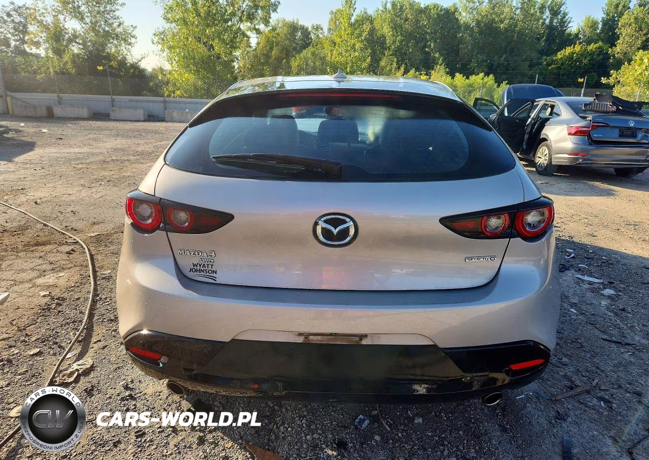 2022 Mazda 3 Premium VIN:JM1BPBML7N1512585 - 6