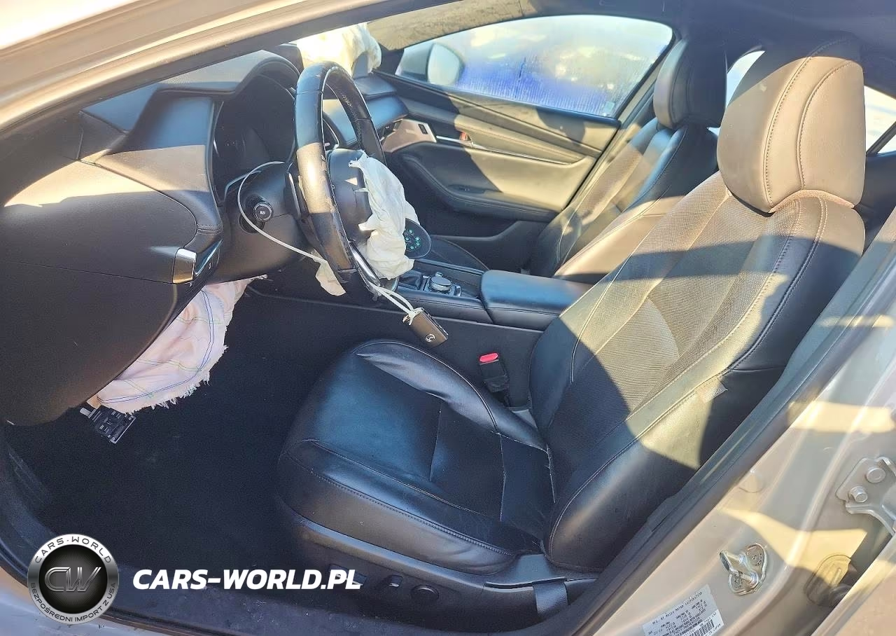 2022 Mazda 3 Premium VIN:JM1BPBML7N1512585 - 7