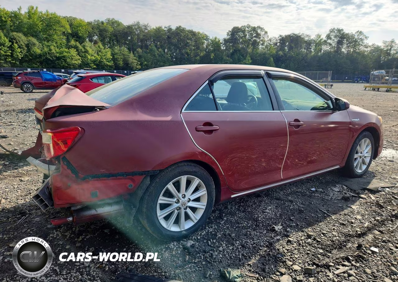 2014 Toyota Camry Hybrid Le VIN:4T1BD1FK3EU098528 - 3