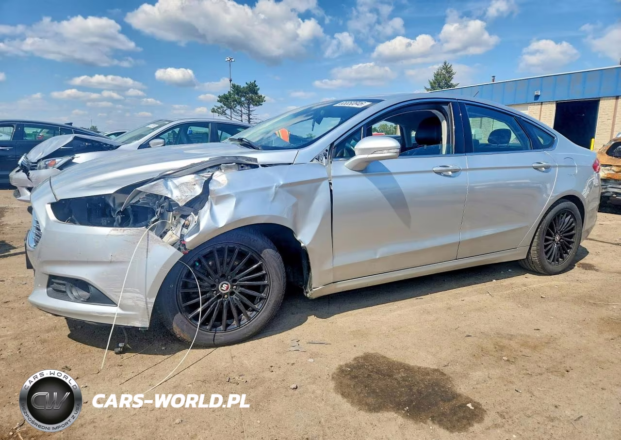 2014 Ford Fusion Se – zdjęcie 1 z 12