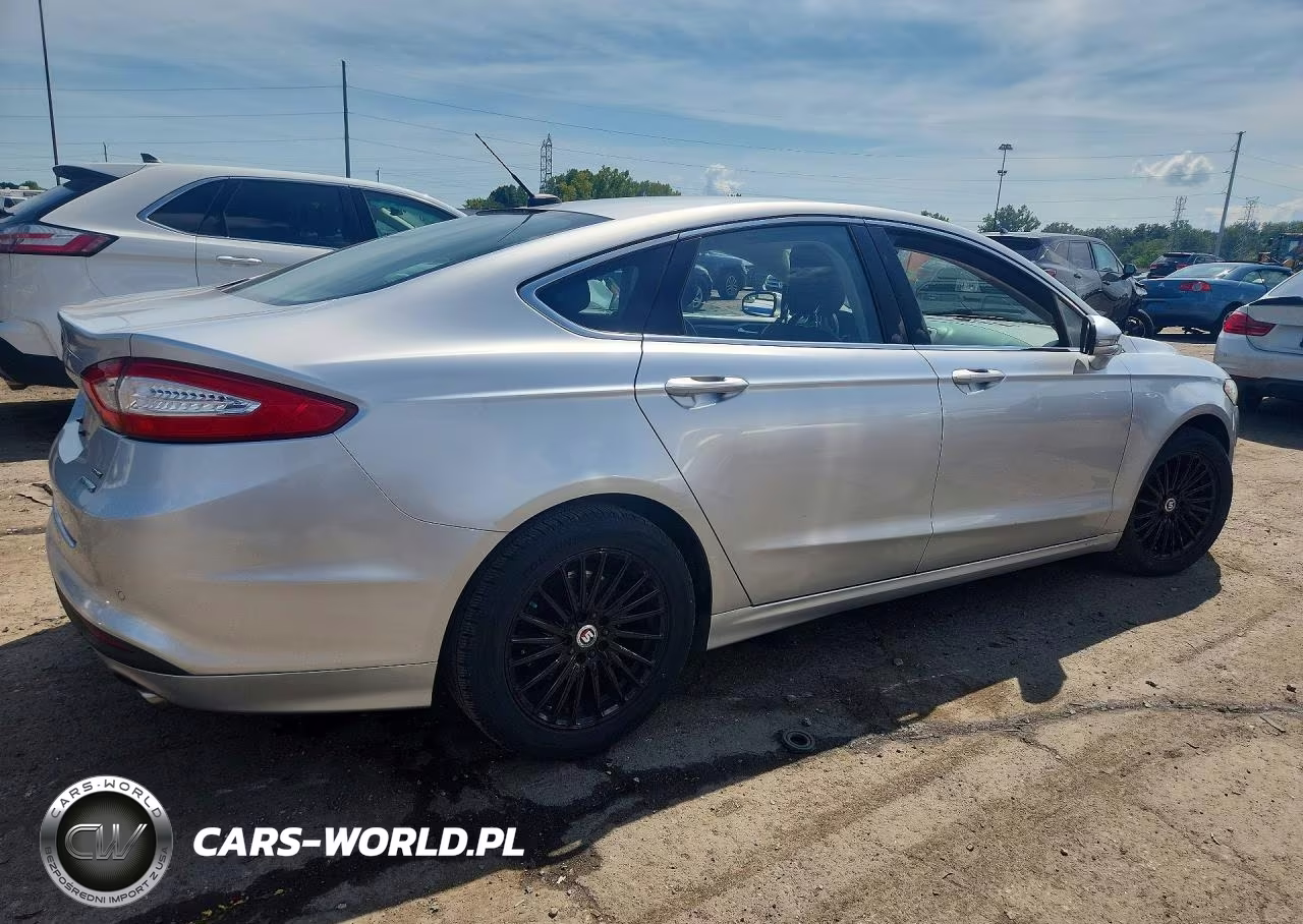 2014 Ford Fusion Se VIN:3FA6P0HD8ER134751 - 3