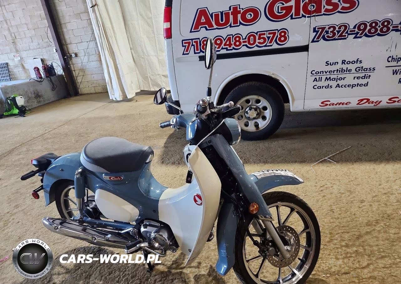 2023 Honda C125 A – zdjęcie 1 z 9