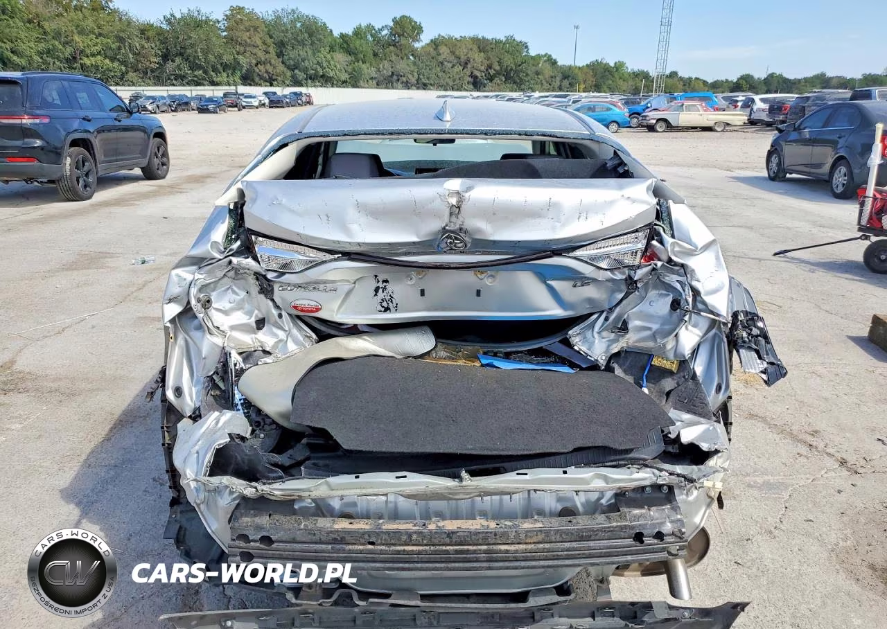 2020 Toyota Corolla Le VIN:JTDEPRAE5LJ056465 - 6