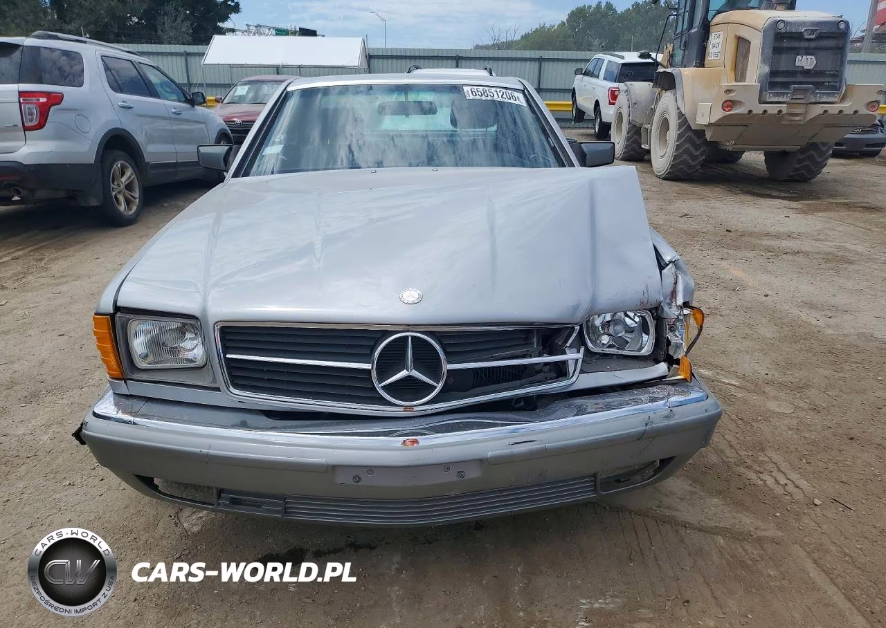 1983 Mercedes-Benz 380 Sec VIN:WDBCA43A5DB007024 - 5