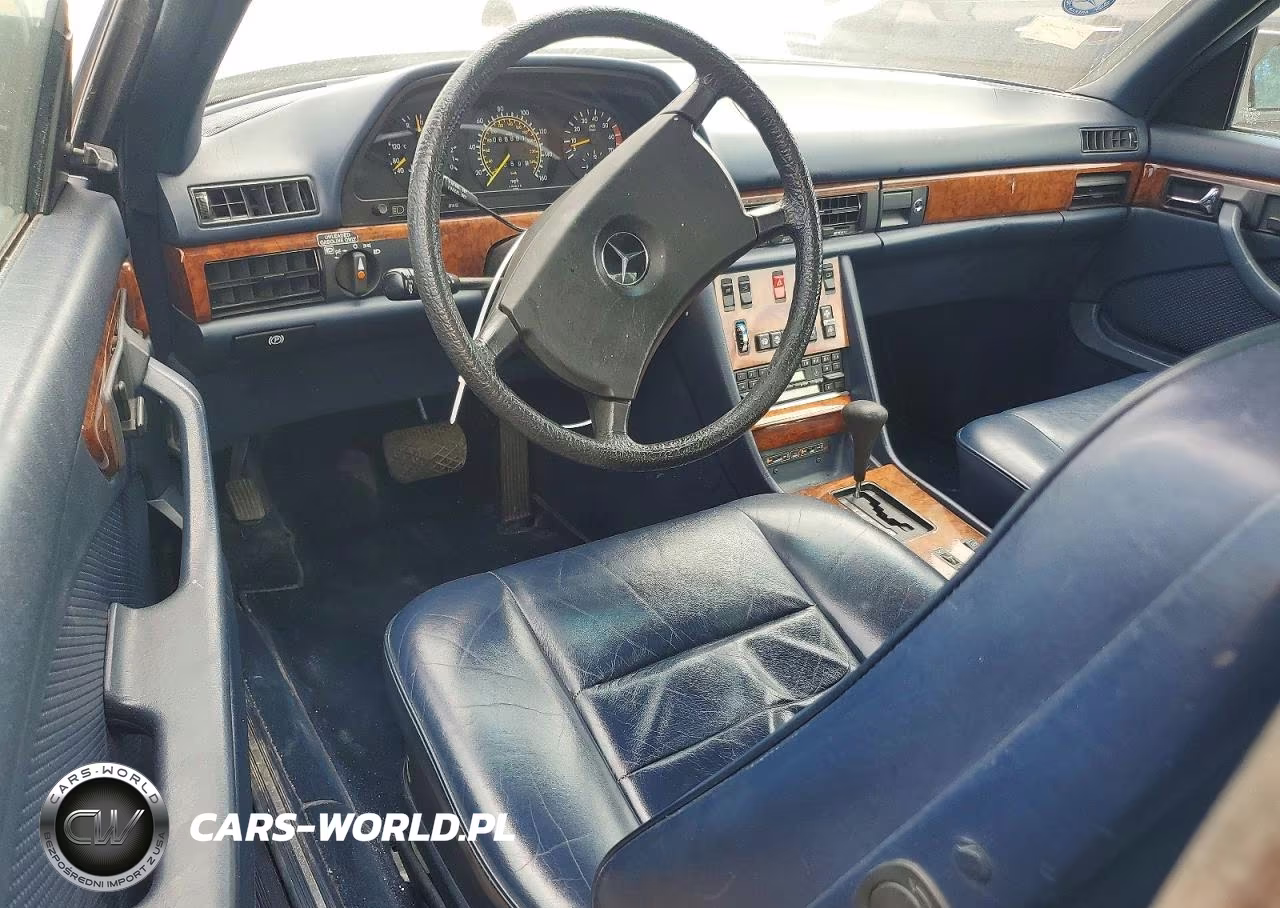 1983 Mercedes-Benz 380 Sec VIN:WDBCA43A5DB007024 - 8