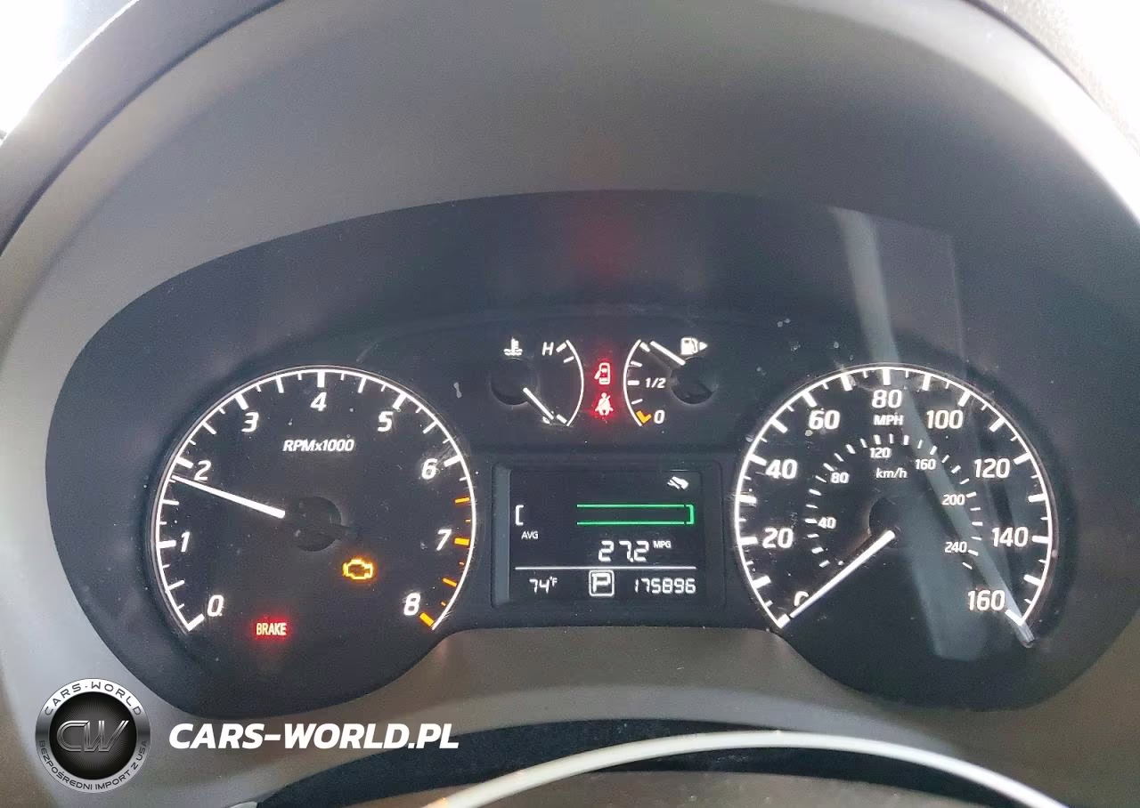2014 Nissan Sentra S VIN:3N1AB7AP9EL625335 - 9