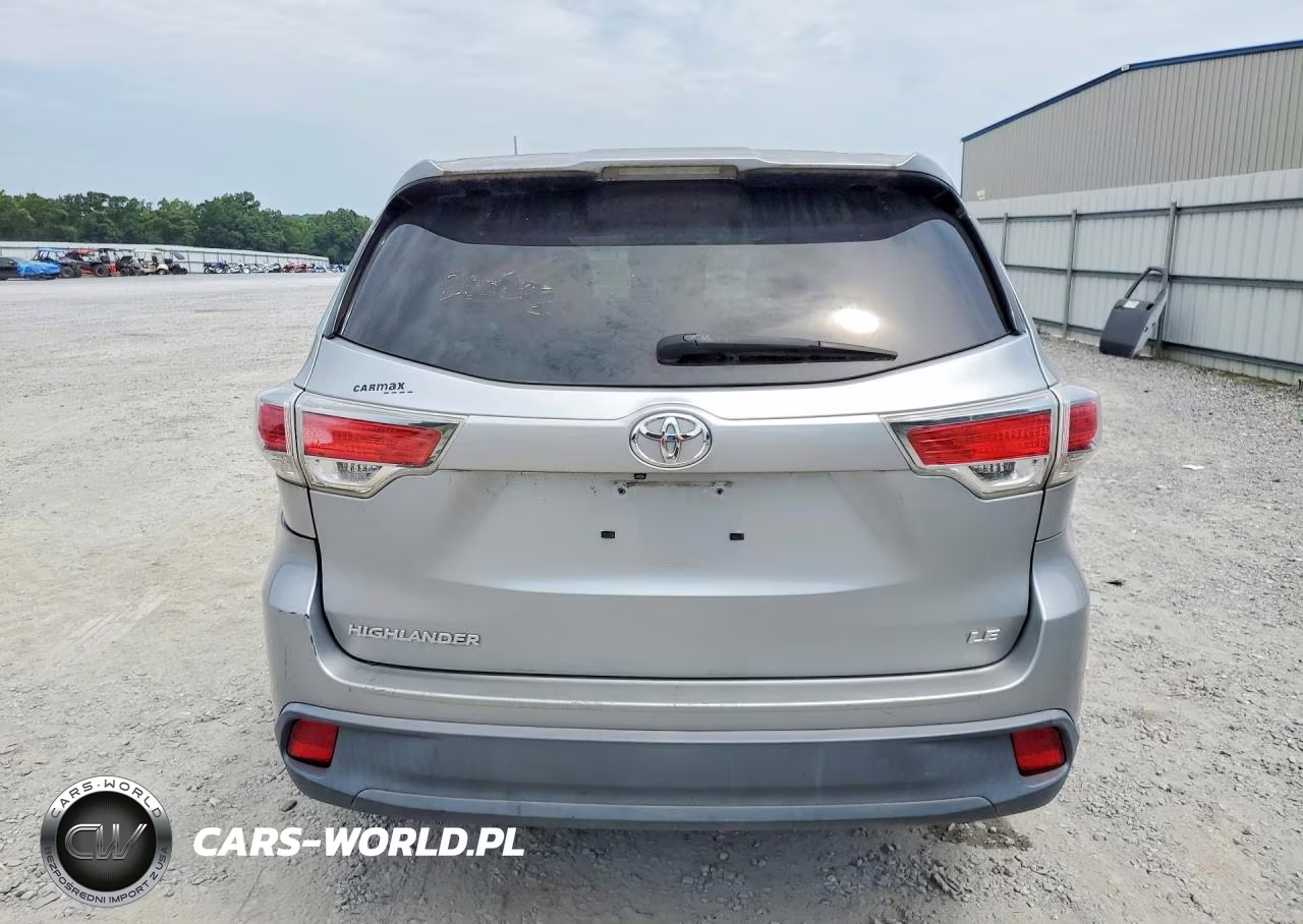 2015 Toyota Highlander Le VIN:5TDZARFH6FS016246 - 6