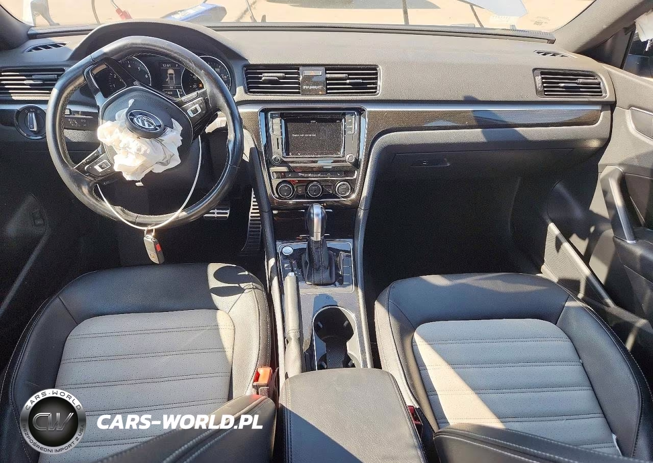 2018 Volkswagen Passat Gt VIN:1VWJM7A39JC050533 - 8