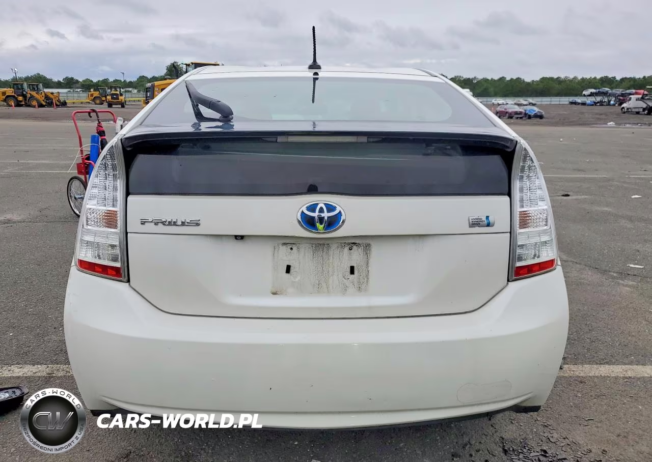 2010 Toyota Prius V VIN:JTDKN3DU3A0192881 - 6