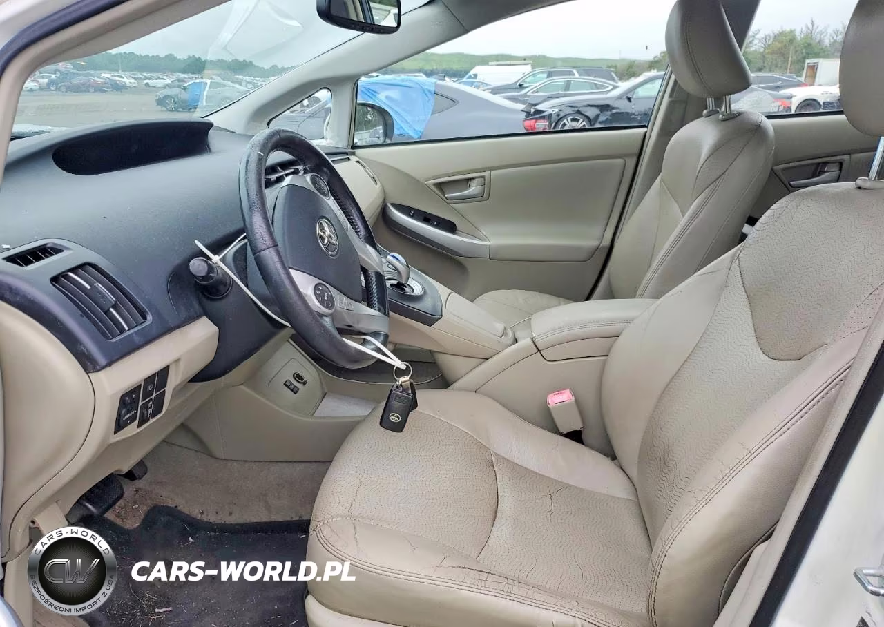 2010 Toyota Prius V VIN:JTDKN3DU3A0192881 - 7