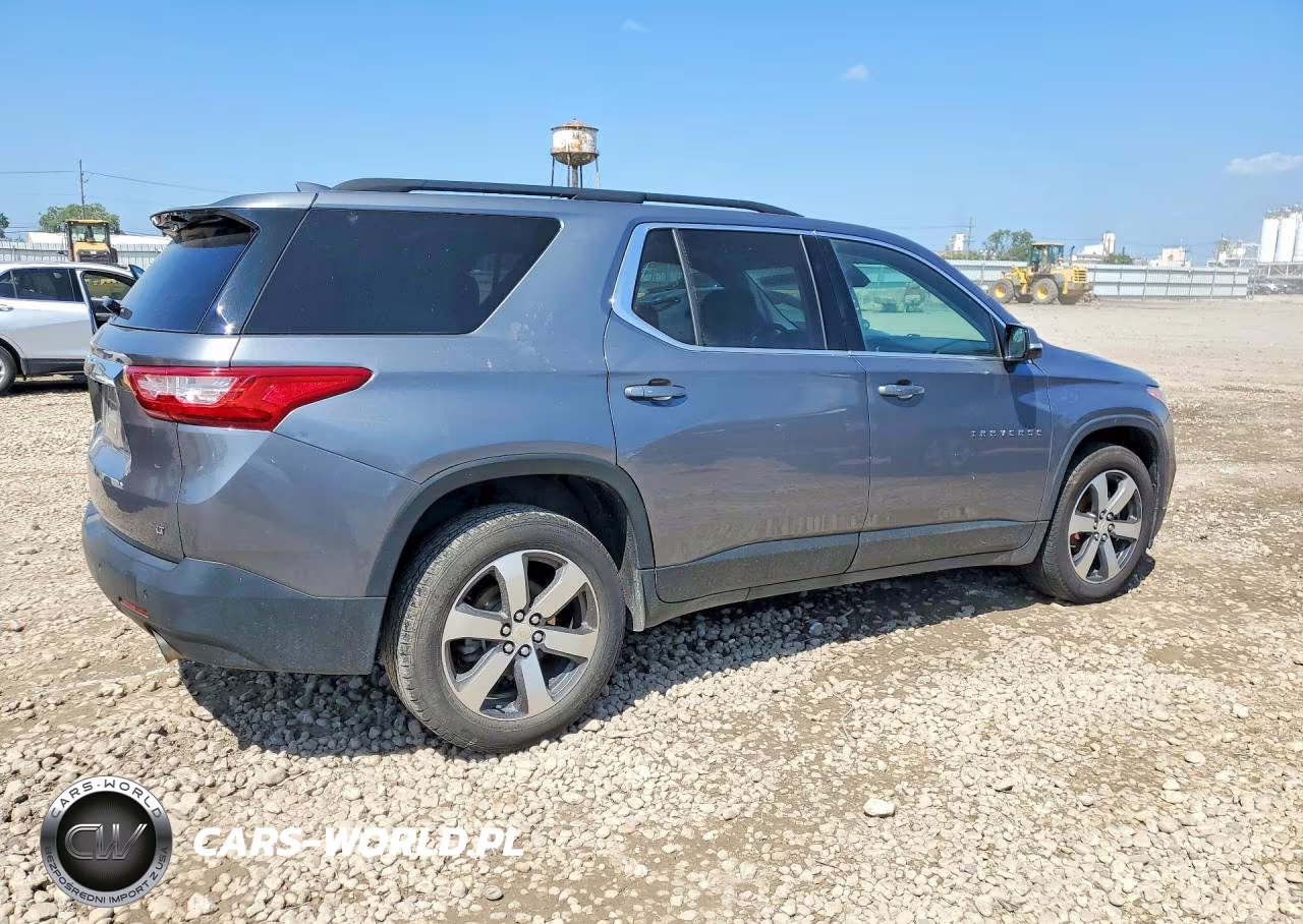 2019 Chevrolet Traverse Lt VIN:1GNEVHKW6KJ273424 - 3