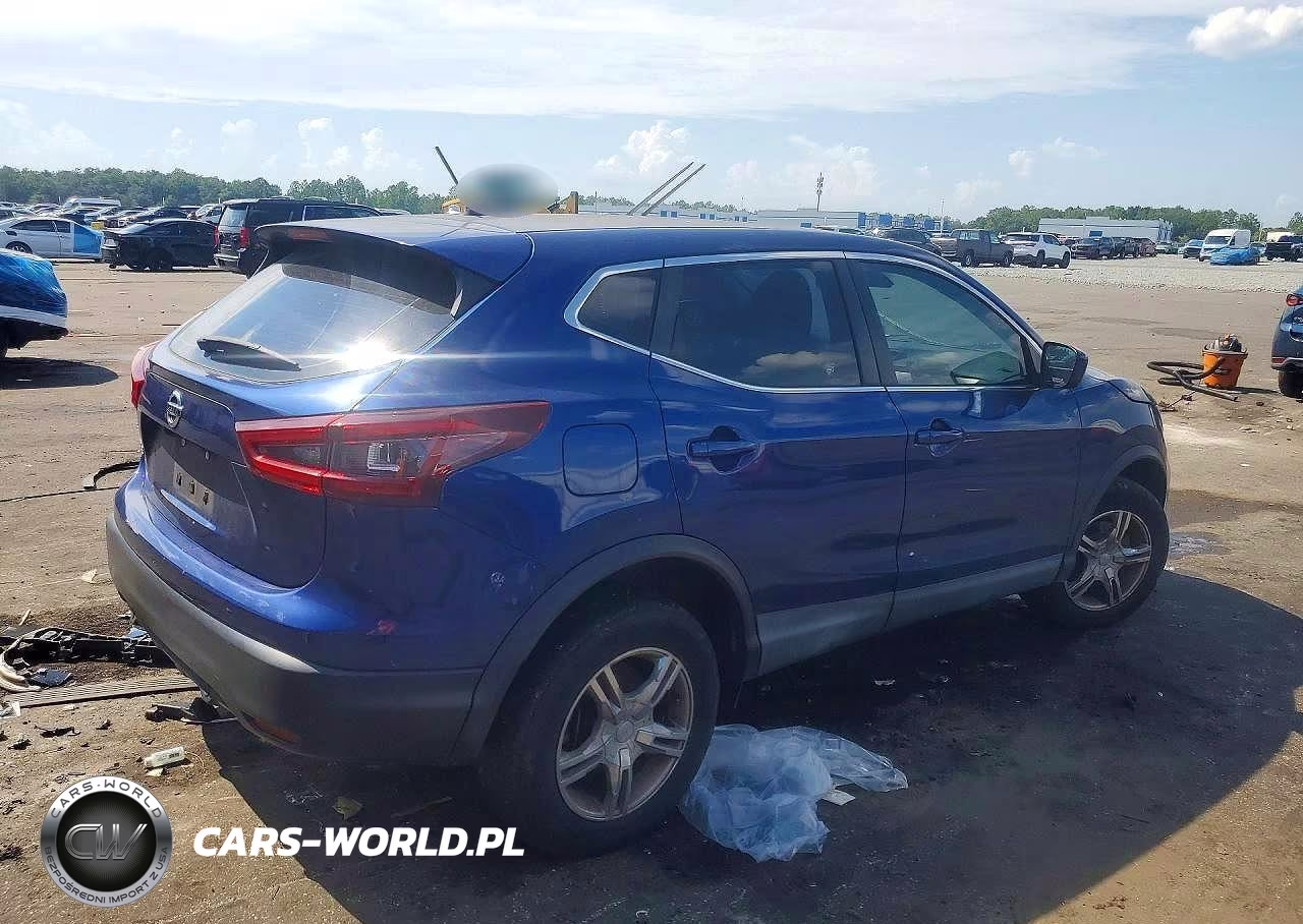 2020 Nissan Rogue Sport S VIN:JN1BJ1CV2LW251643 - 3