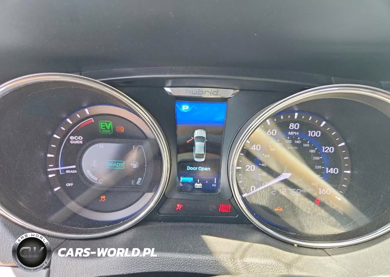 2013 Hyundai Sonata Hybrid VIN:KMHEC4A46DA101061 - 9