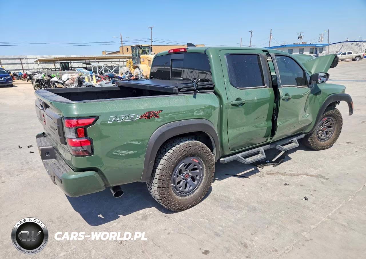 2025 Nissan Frontier Pro-4X VIN:1N6ED1EK0SN641873 - 3