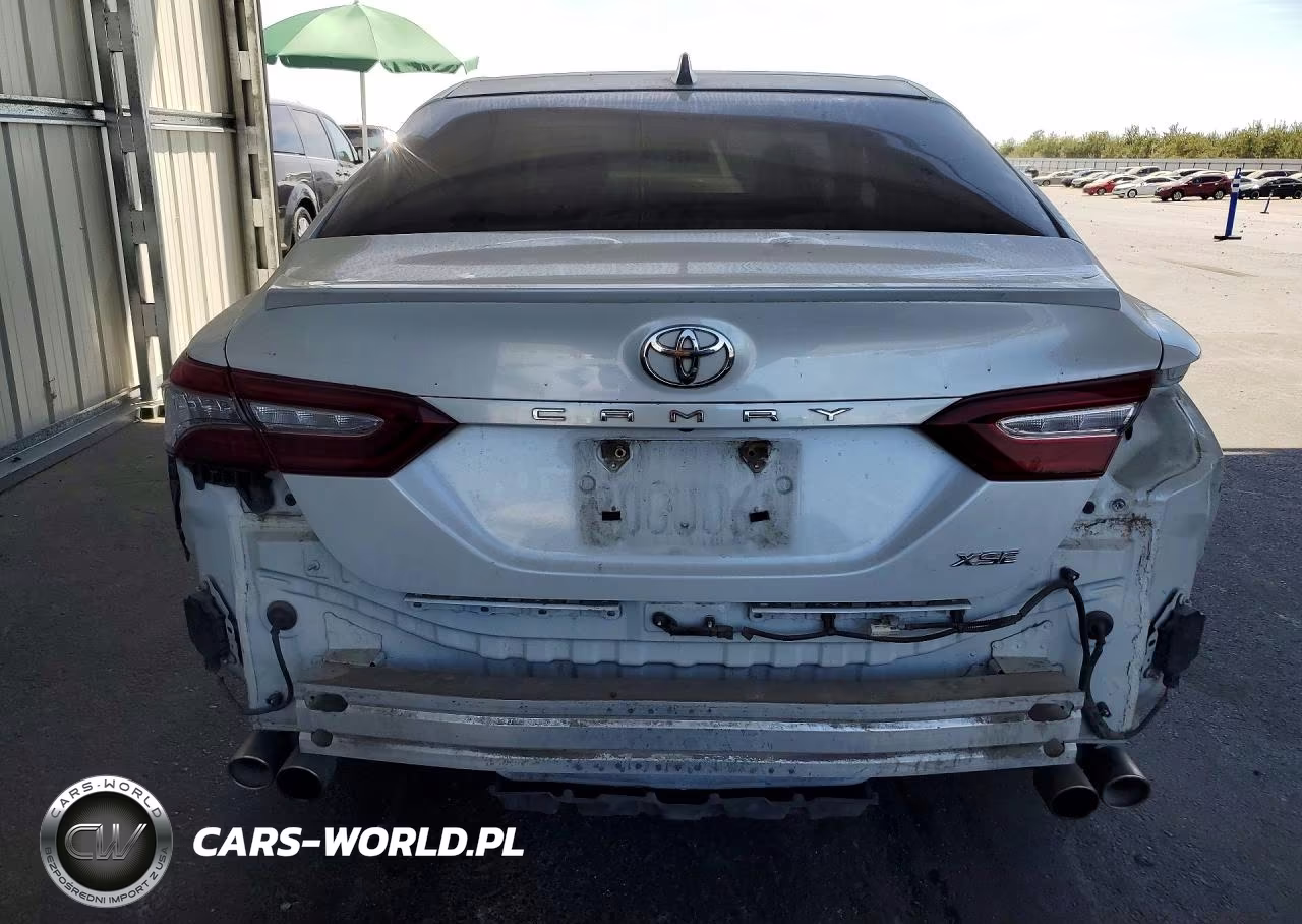 2018 Toyota Camry Xse VIN:4T1B61HK4JU062428 - 6