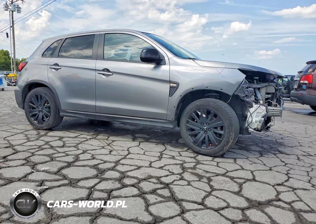 2023 Mitsubishi Outlander Sport S-Se VIN:JA4ARUAU9PU002944 - 4