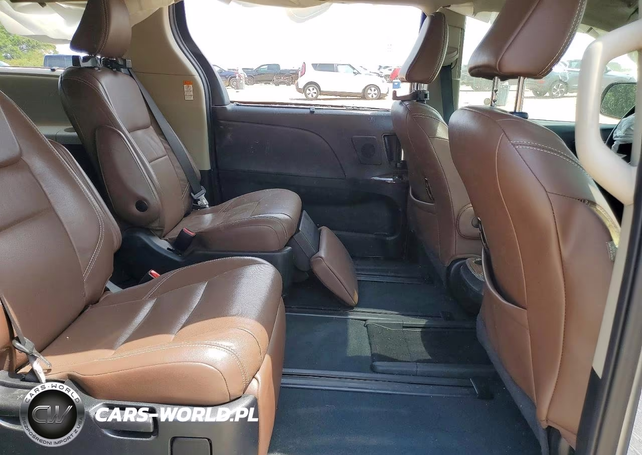 2019 Toyota Sienna Limited Premium 7-Passenger VIN:5TDYZ3DC7KS999652 - 11