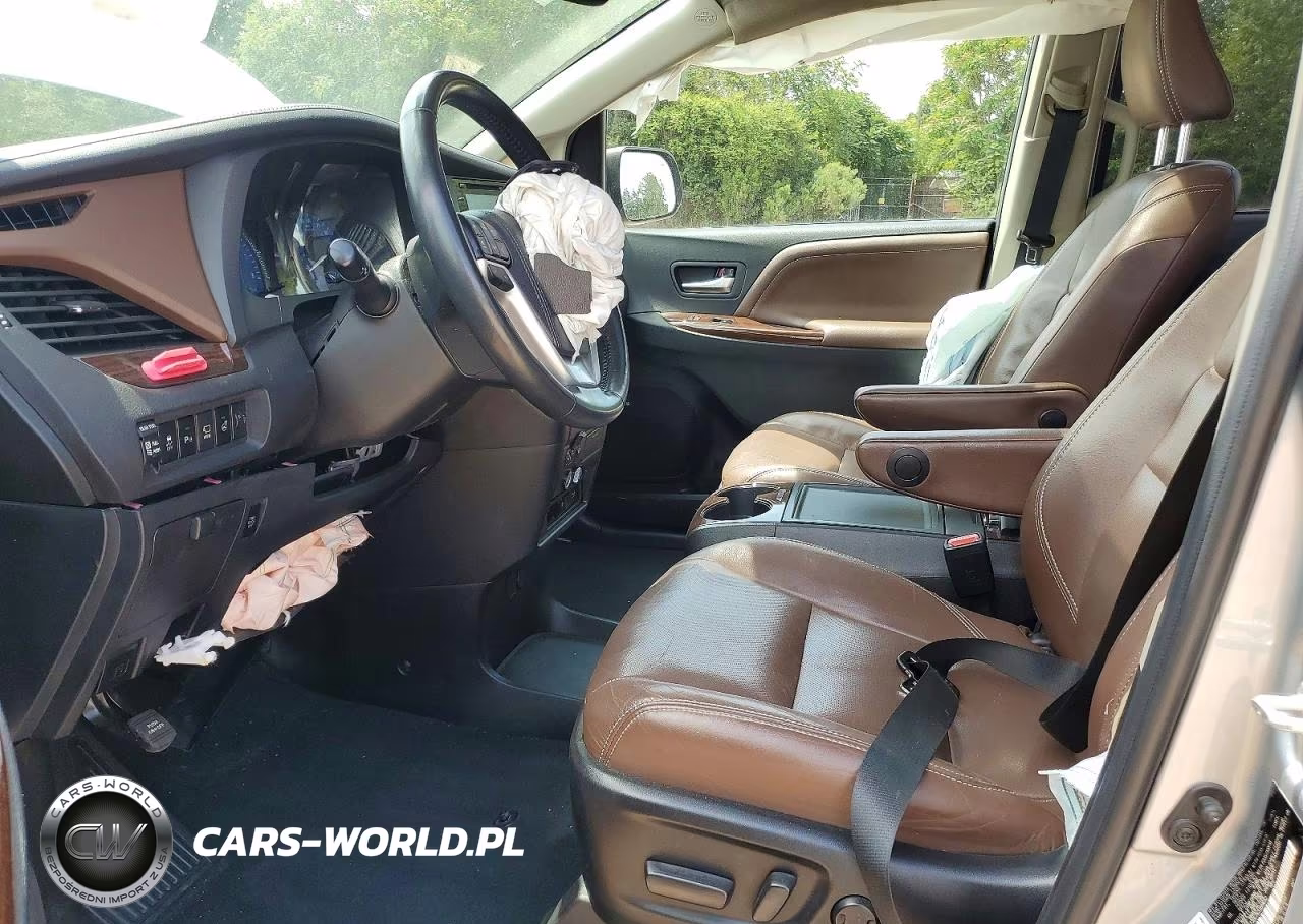 2019 Toyota Sienna Limited Premium 7-Passenger VIN:5TDYZ3DC7KS999652 - 7