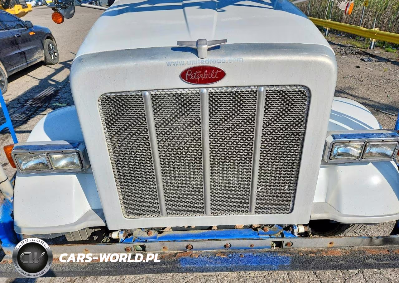2012 Peterbilt 365 - Semi Truck VIN:1NPSL79X4CD153348 - 10