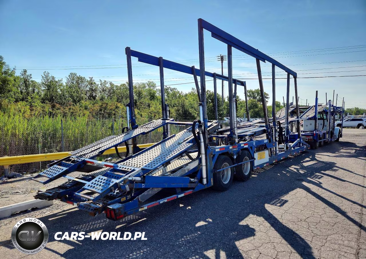 2012 Peterbilt 365 - Semi Truck VIN:1NPSL79X4CD153348 - 3