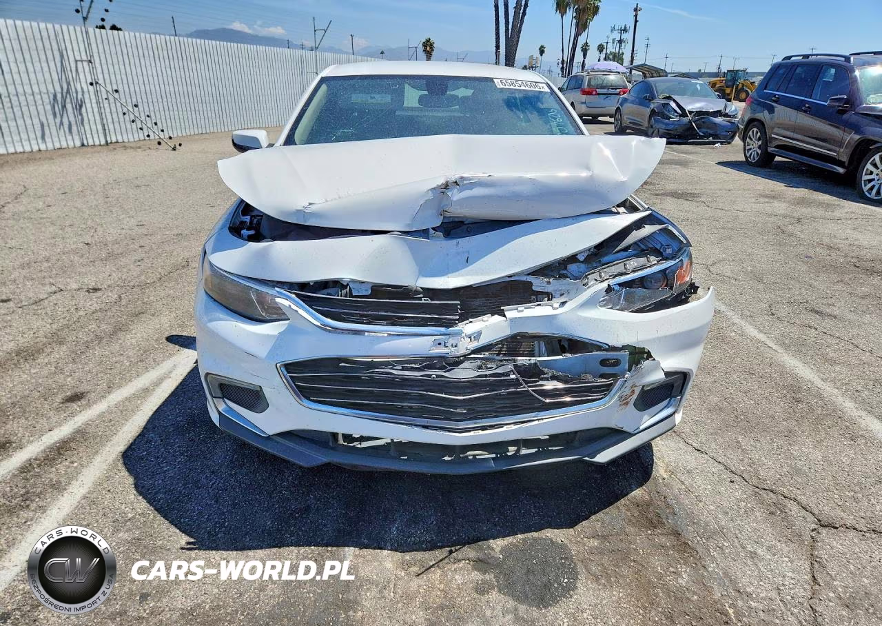 2018 Chevrolet Malibu Lt VIN:1G1ZD5ST1JF174764 - 5