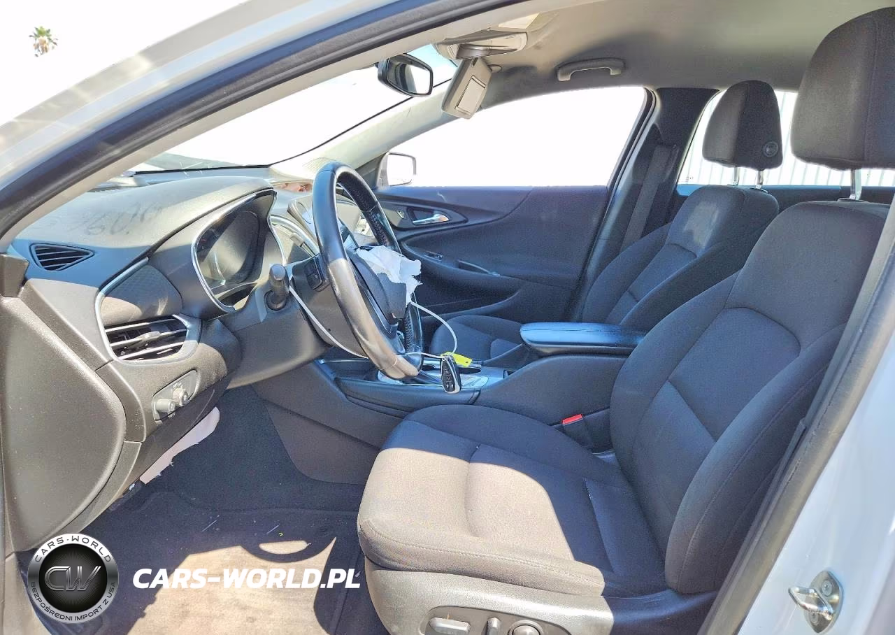 2018 Chevrolet Malibu Lt VIN:1G1ZD5ST1JF174764 - 7