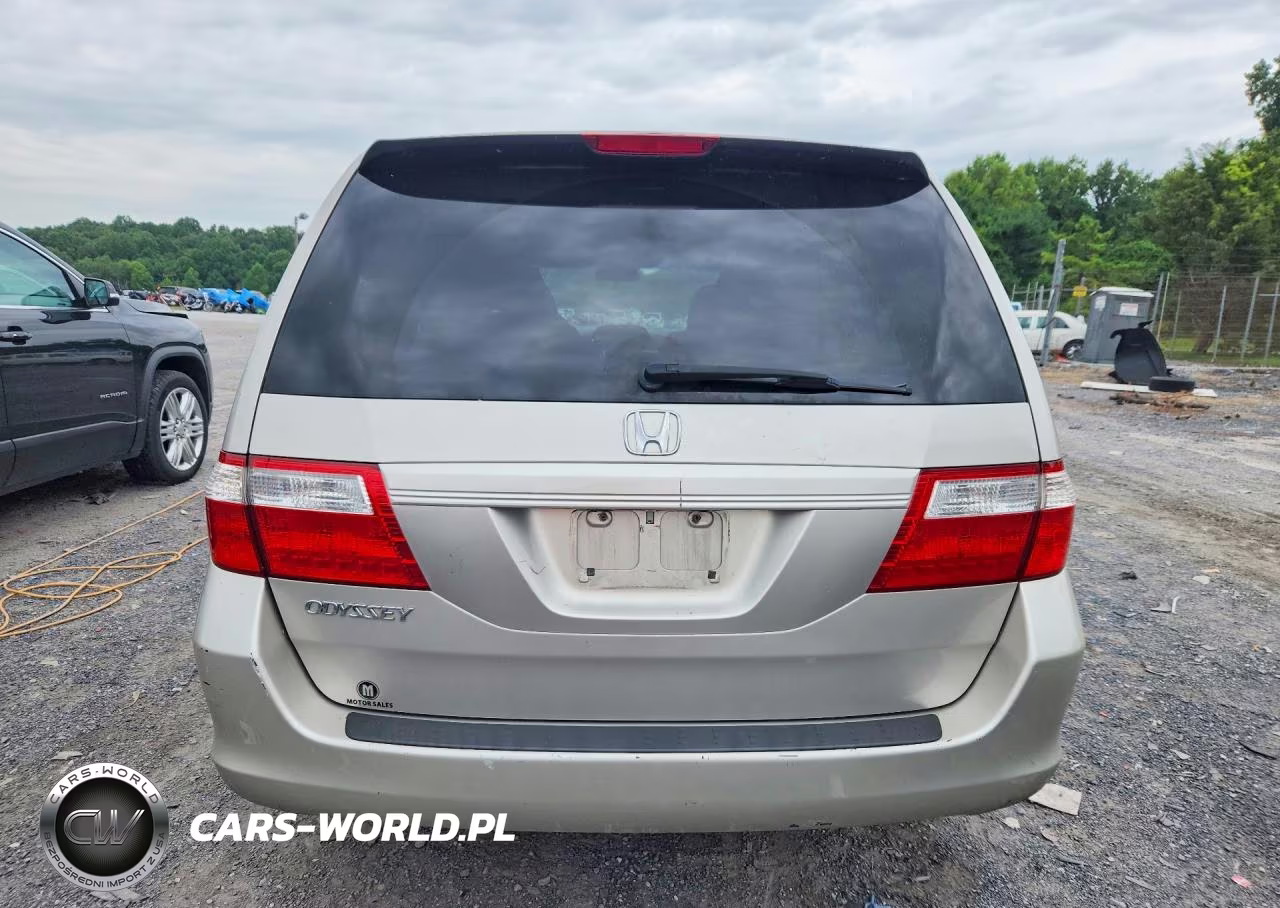 2007 Honda Odyssey Lx VIN:5FNRL382X7B003344 - 6