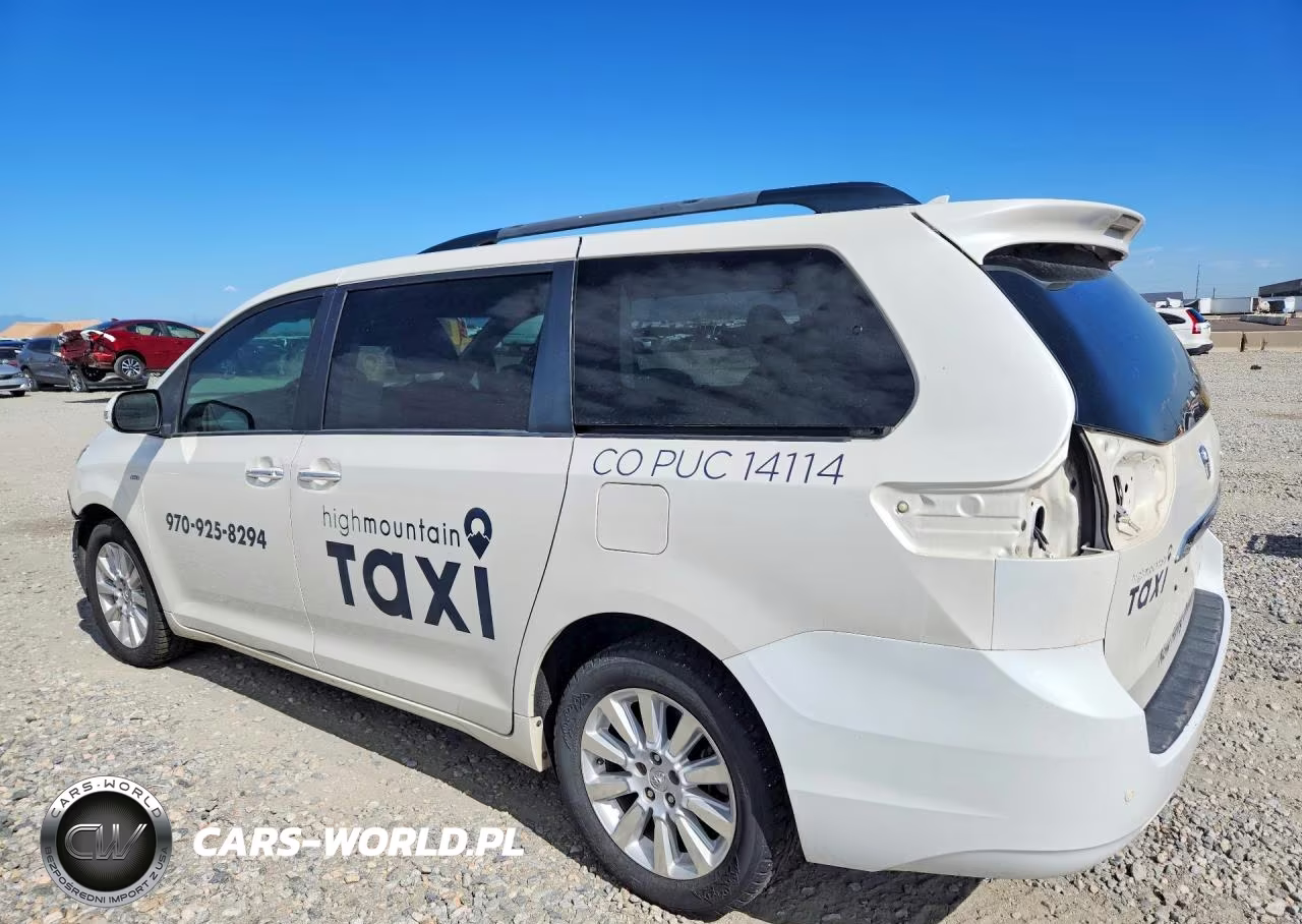 2017 Toyota Sienna Limited Premium 7-Passenger VIN:5TDDZ3DC7HS152900 - 2