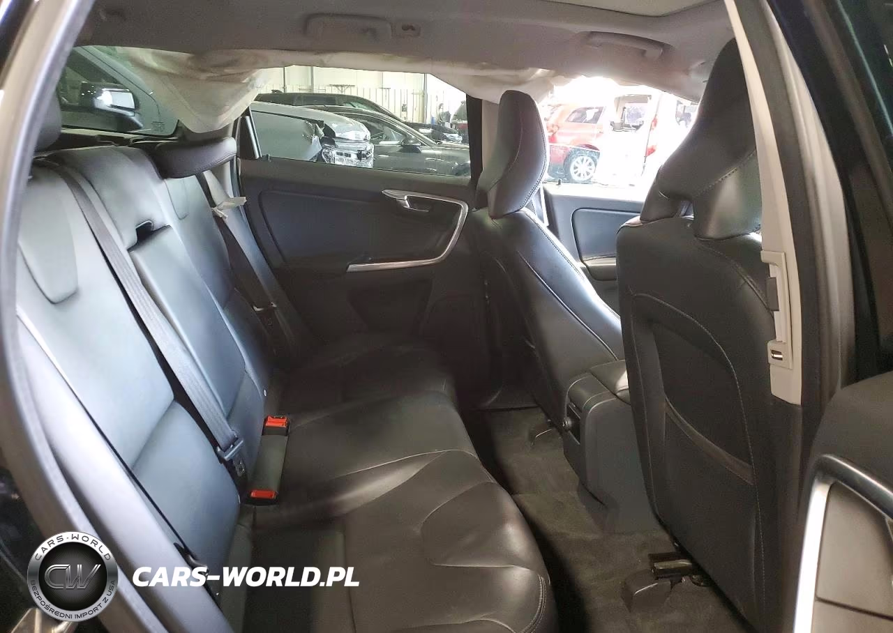 2015 Volvo Xc60 T6 Platinum VIN:YV4902RD1F2596805 - 10