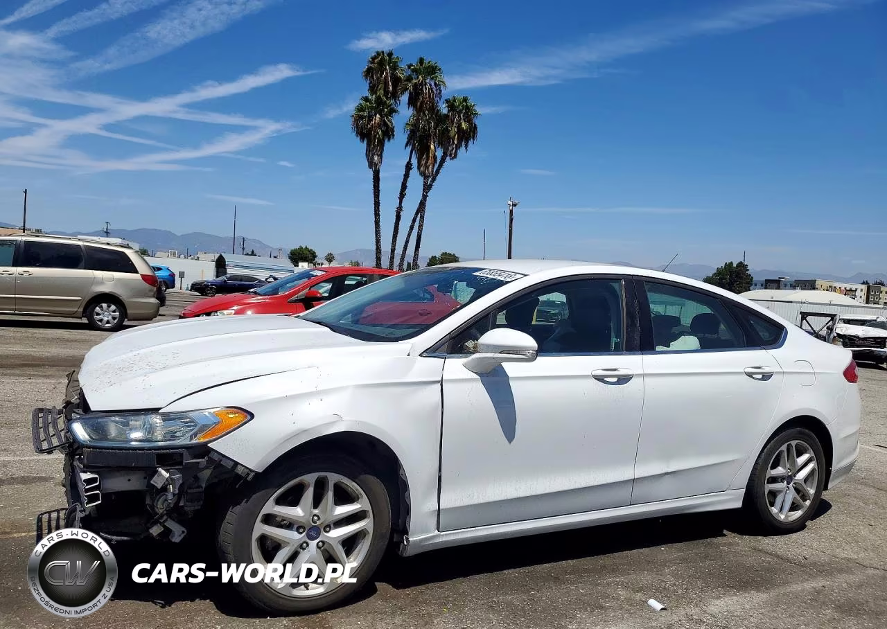 2014 Ford Fusion Se – zdjęcie 1 z 13