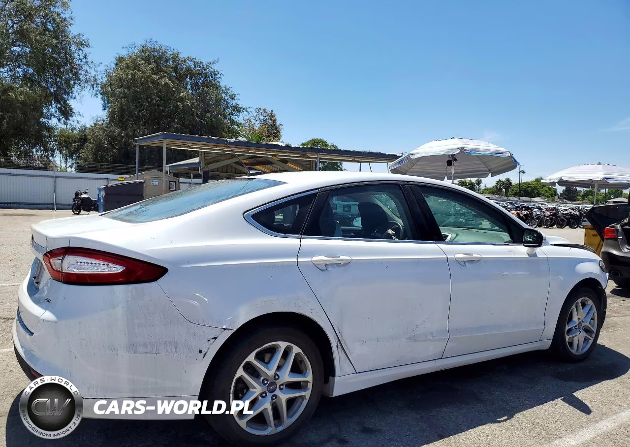 2014 Ford Fusion Se VIN:3FA6P0H73ER292487 - 3