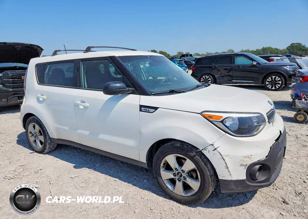 2017 Kia Soul Base VIN:KNDJN2A27H7476542 - 4